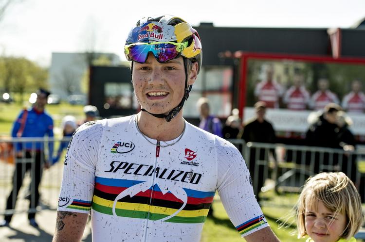 STORTALENT. 18-årige Simon Andreassen er allerede ved at være vant til at vinde, og søndag vandt han igen. 