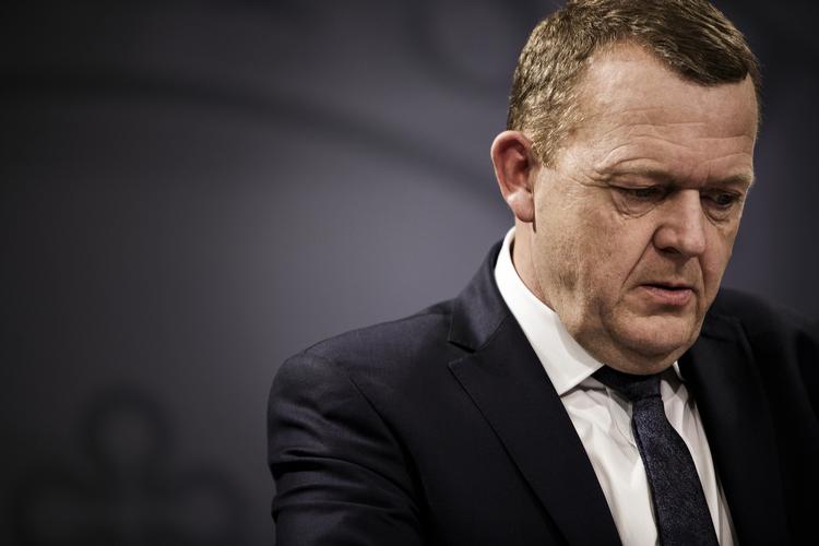 Dilemma. Statsminister Lars Løkke Rasmussen er presset mellem asyludgifter og kravet om skattelettelser. 