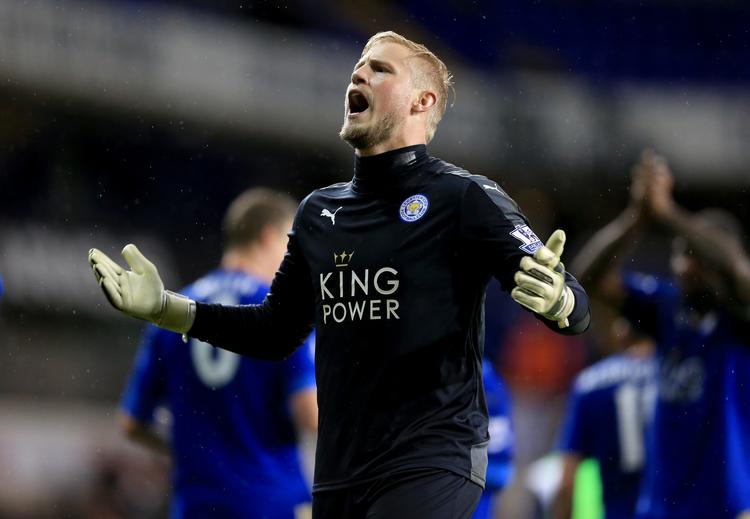Afgørende. En strålende kamp fra Kasper Schmeichel i målet var med til at sikre Leicester en ny imponerende sejr. 