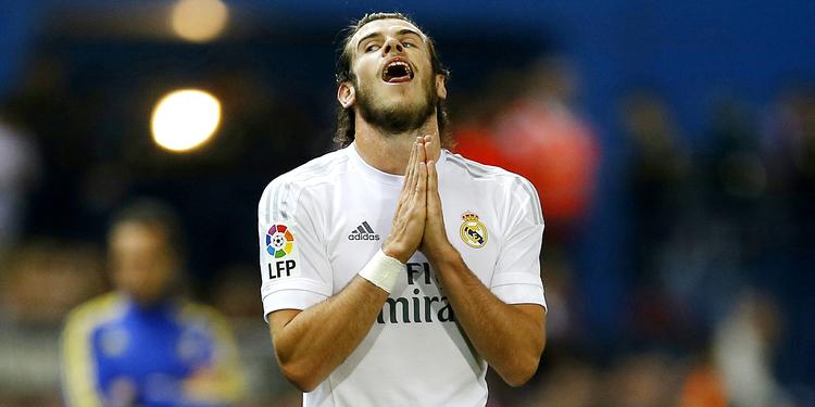 Straffet. Real Madrid gør klogt i at holde på en spiller som Gareth Bale. De kan nemlig kun forstærke holdet de kommende 19 dage. Derefter er der lukket for handler frem til sommeren 2017. 