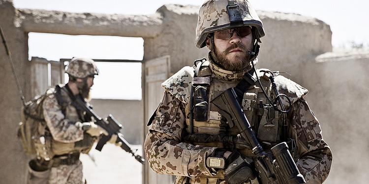 Pris. 'Krigen' har Pilou Asbæk i hovedrollen, som kompagnichef Claus M. Pedersen. 