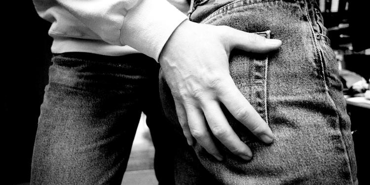 Chikane. Trods overfaldene i Köln understreger flere politikredse, at der ikke er grund til at frygte en stigning i antallet af kollektive chikaner af seksuel karakter. 