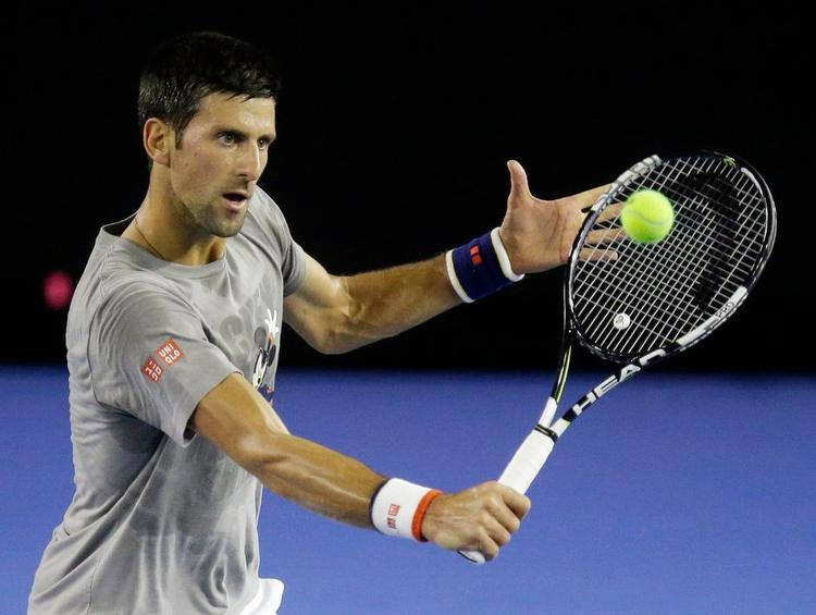 SUVERÆN. Novak Djokovic, der her træner i Melbourne, har sat sig tungt på tennistronen, og tager han om et par uger ikke sin 11. Grand Slam-titel, vil det være en overraskelse. 