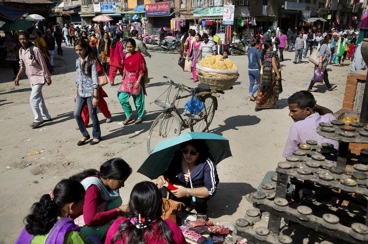 Politik. Nepal har haft status af progamland i Danmark siden 1989. Men regeringen besluttede i oktober at udfase støtten. DF så gerne, at det sker med endnu flere lande. 