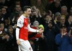 Rekordjagt. Mesut Özil er blot tre målgivene afleveringer fra at slå Premier League rekord. 