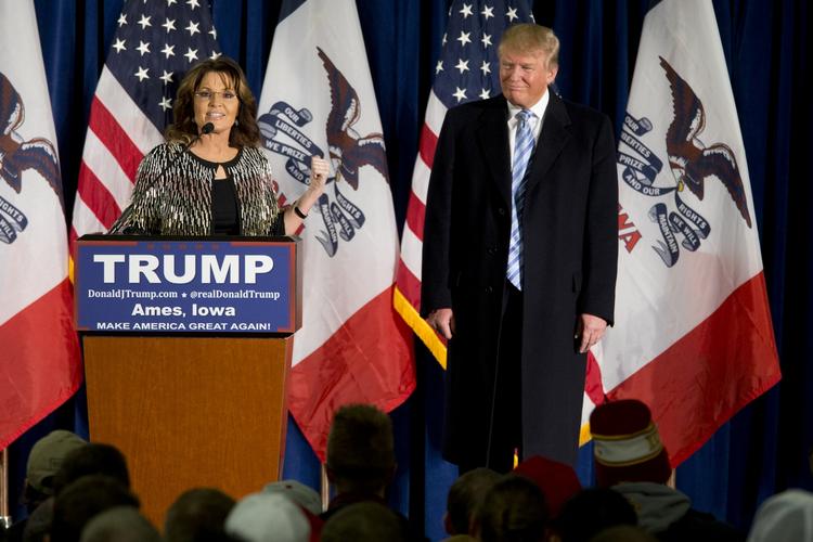 Peptalk. Det var ingen overraskelse, at Saran Palin meldte sig under Donald Trumps faner, men det var stadig en triumf for præsidentkandidaten. 