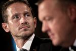 Forsvar. Meget tyder på, at det bliver udenrigsminister Kristian Jensen (V), som skal forsvare danske asylstramninger i EU. 