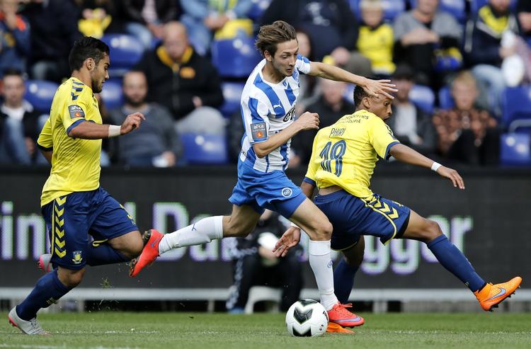 Solgt. Rasmus Falk har flere gange været rygtet til Brøndby, men offensivspilleren har i stedet skrevet under med ærkerivalerne FCK. 