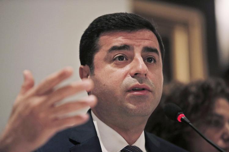 LEDER. Tyrkerne kalder Salehattin Demirktas for 'Kurdernes Obama'. 
