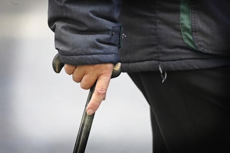 oopgør. Hele pensionsbranchen bliver udfordret, når Højesteret i dag behandler en sag om en pensioneret læge, der mener, at han har krav på et større afkast, end han fik. 