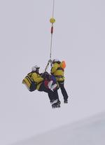 Uheld. Hannes Reichelt måtte liftes til op til en helikopter. Hans tilstand er ukendt. 