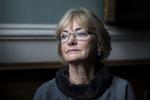 Åben. For Pia Kjærsgaards skyld måtte man sådan set gerne læse hendes korrespondance allerede nu, siger hun. Hun afleverede første sending før jul. 
