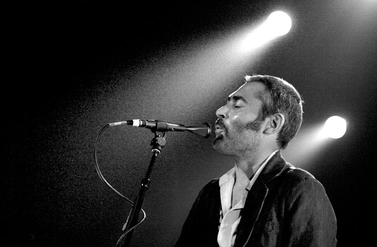 Tålmodige. Tindersticks fra Nottingham har siden debuten i 1993 via en del op- og nedture vist sig at være i besiddelse af en helt afgørende kvalitet. 