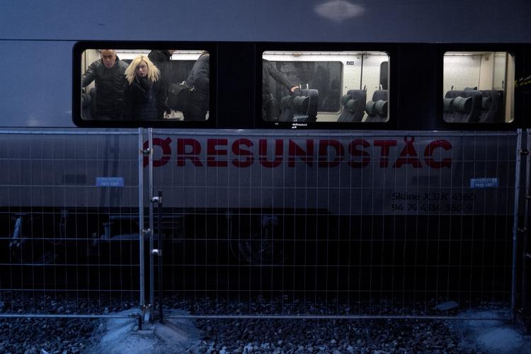 Forsinkelser. Mellem 75 og 80 af pendlere på strækningen over Øresund oplever forsinkelser på deres ture mellem Sverige og Danmark. Den voksende utrilfredshed kan ikke alene undskyldes med Sveriges indførte grænsekontrol, mener Pendlerklubben Kystbanen. 