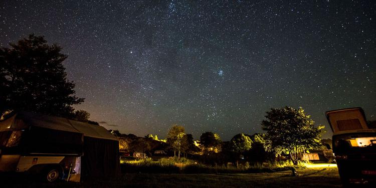 Stjernehimmel. Møns Klint Resort har fået en pris for at tilbyde sine gæster en original og anderledes oplevelse med afsæt i nattemørket. 