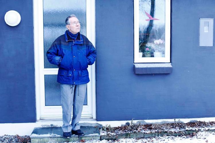 Hjemme. Da Klaus Høeck var ung og levede det vilde københavnerliv, ville han have forsvoret, at han nogensinde kom til at bo på landet med den fynske landsby Stillebæk et par sving nede ad vejen. I dag oplever han det som en åbenbaring at bo midt i det åbne landskab. 