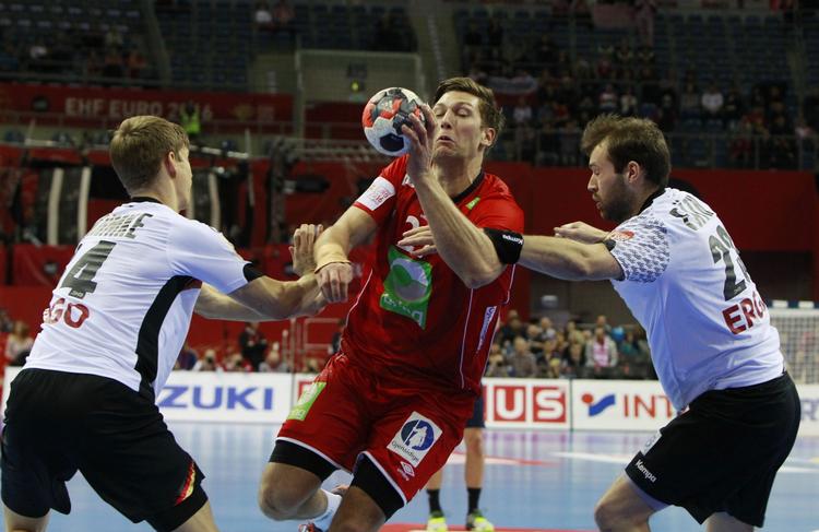 tæt. Selv efter to gange fem minutters ekstratid i kampen mellem Norge og Tyskland blev det en sen scoring, der afgjorde semifinalen. 