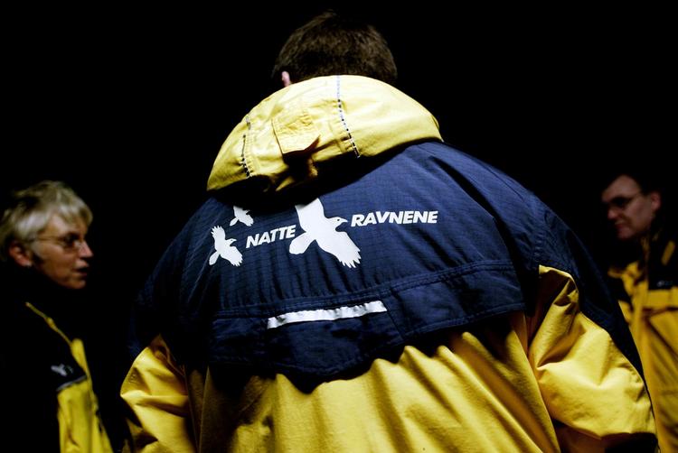 Ifølge en rundspørge, som Politiken Research har stået få, er det kun et fåtal af de frivillige i foreningen Natteravne, der har oplevet tilfælde af sexisme, når de går runder i nattelivet. 