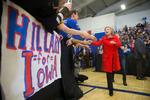 Valg. Selv hvis Clinton skulle tabe i Iowa og New Hampshire, vil hun stadig være favorit til den samlede sejr, når South Carolina og de øvrige sydstater med mange sorte stemmer som de næste. 