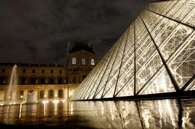 Kulturarv. Louvre og Iran indgår samarbejde, som skal sikre udveksling mellem de to landes kunst og kulturarv. 