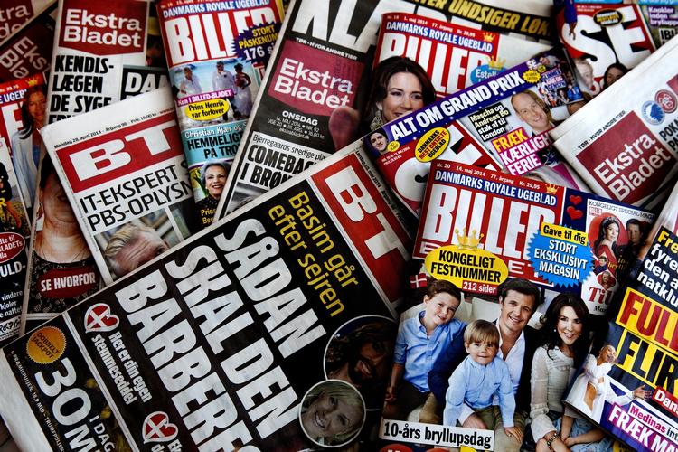 tabloid. Det tyder på, at vi fremover i endnu højere grad vil hente nyheder og informationer på mobilen, og det vil betyde, at flere vil få deres viden om samfundslivet fra tabloide medier, siger forsker. 