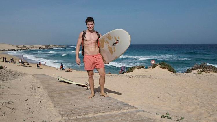 Fuerteventura. Costa Este er et paradis for surfere. Læserfoto: Bent Bornstein 
