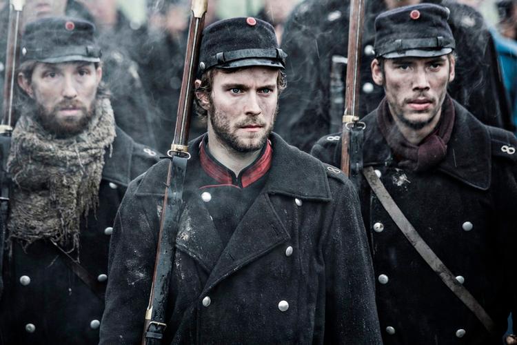 Politisk? Politikere protesterer imod, at DR's tidligere dramachef Ingolf Gabold valgte at politisere i dansk tv-drama - som i '1864'. 