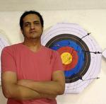 Frafalden. Den saudiarabiske poet, Ashraf Fayadh, er anklaget for at promovere ateisme og tilsværte islam i sin litteratur. Billedet her er fra hans instagram-profil. 