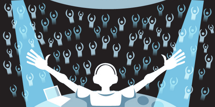 GRUPPEBAL. DJ'en har med EDM-bølgen forvandlet sig fra nørd i kældermørket til superstjerne på stadions med titusinder af mennesker. 