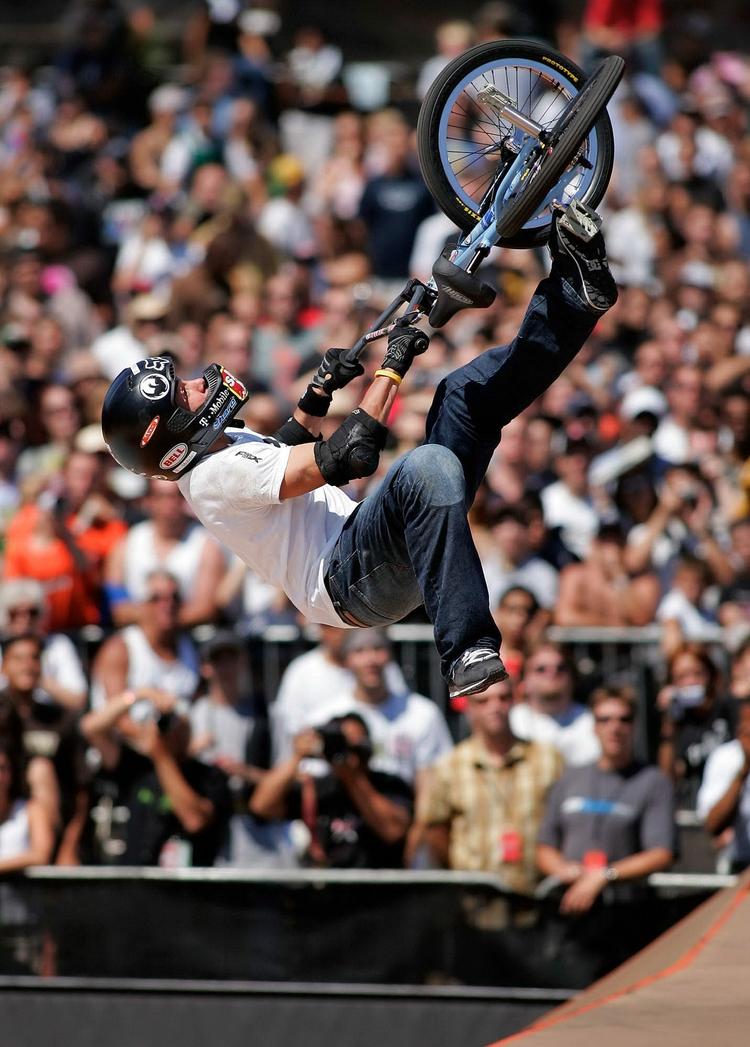 Dødsfald. BMX-legenden Dave Mirra er fundet død. Her ses han ved X-Games i 2004. 