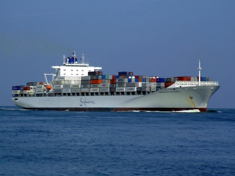 angrebet. Der var 25 søfolk om bord på 'Safmarine Kuramo', da containerskibet blev angrebet i fredags. 