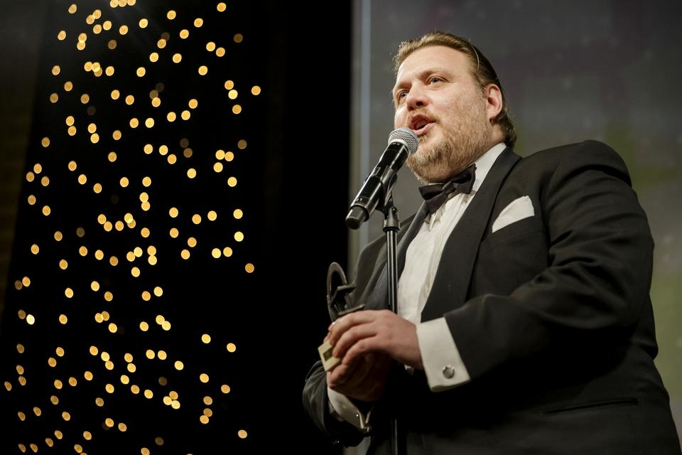 Årets mandelige birolle, Nicolas Bro (Mænd &amp; Høns) 