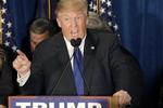 Donald Trump takker sine vælgere. 