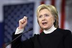 I de kommende stater står Hillary Clinton stærkt, og hun er derfor - trods nederlaget - stadig favorit til den samlede sejr. 