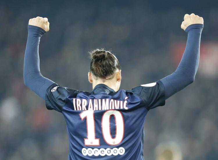 Suveræne. Det er svært at få armene ned som PSG-tilhænger for tiden. Klubben har hægtet alle sine modstandere af i ligaen, hvor den endnu ikke har tabt i denne sæson. Her har Zlatan Ibrahimovic gjort sit med 21 scoringer. De suveræne mestre er har ikke tabt i 34 ligakampe i streg. 