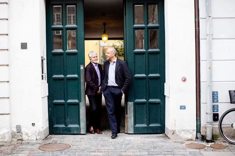 Balance. Harald Mikkelsen (th.) og Carsten Koch, der udgør formandskabet i Danske Professionshøjskoler, mener, at der bliver brugt for mange penge på SU-støtte i forhold til uddannelse. 