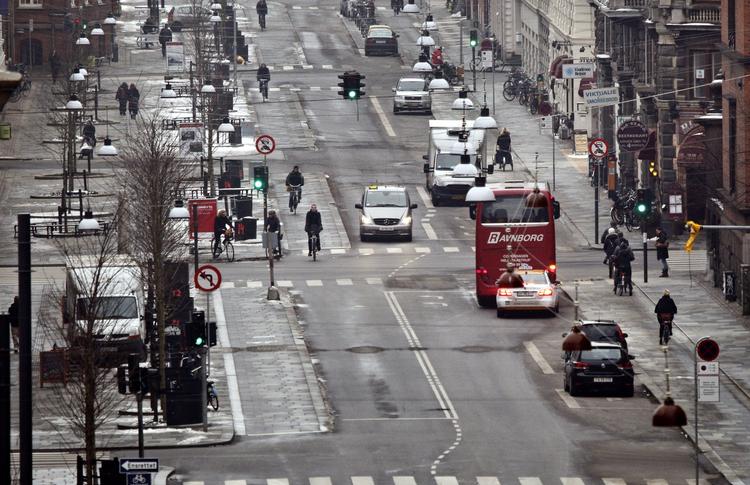 lukket. Indtil videre er det planlagt, at H.C. Andersens Boulevard samt centrale gader i alle bydele bliver lukket for køretøjer søndag 18. september. 