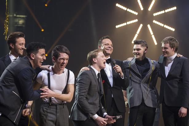 2015. Sidste års vindere af Dansk Melodi Grand Prix, Anti Social Media. 