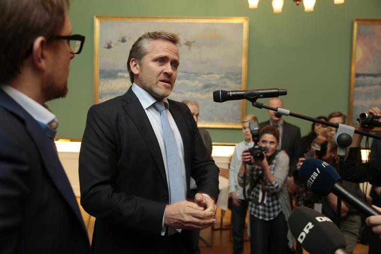 Reform. Liberal Alliance truer regeringen med krav om skattelettelser. 