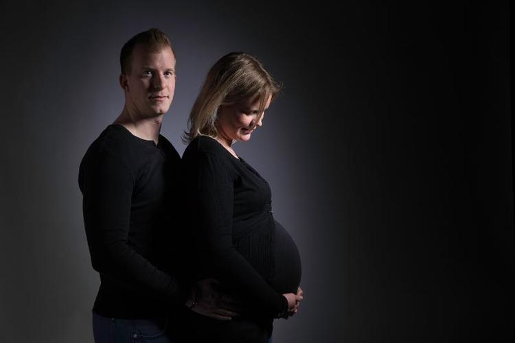 Live. Det var Philip og Sille her, der lagde liv til den direkte sending fra kejsersnittet. 