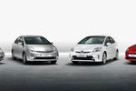 FAMILIEN. De fire generationer af Toyota Prius. Den ældste står til venstre. Se dem på de følgende billeder. 