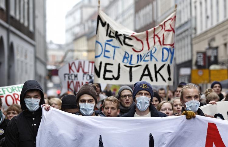 Fremdrift. Sådan så det ud i 2013, da de studerende første gang blev præsenteret for krav om, at de skal hurtigere igennem studierne. 