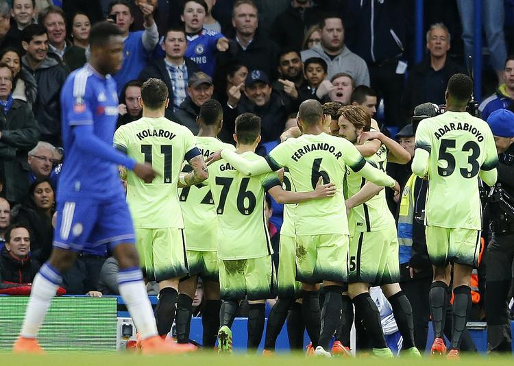 5-1. City fik udlignet, men de mange unge reservespillere kunne ikke stille meget op mod Chelseas bedste 11. 