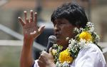 øvdag. Evo Morales er Bolivias længst siddende præsident, men hans drøm om blive siddende på posten til 2025 ser ud til at være punkteret. 