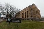 Uber. Det var her i retsbygningen i Kalamazoo County, at en Uber-chauffør i går tilstod at have dræbt seks personer. 