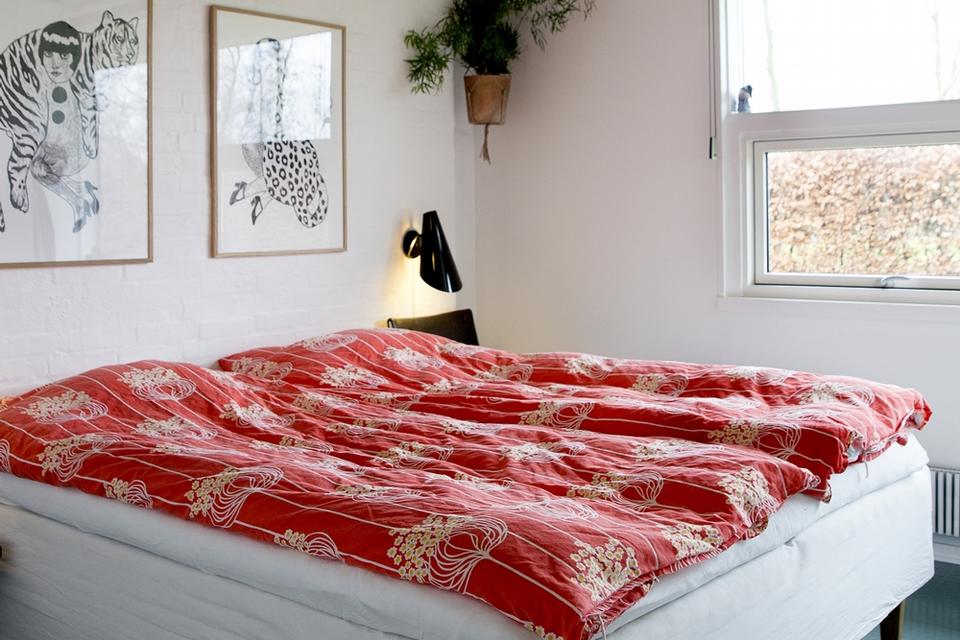 Case bor med retro / Designtillæg