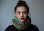 Ny-norsk. Maria Navarro Skaranger (f. 1994) modtog Debutantprisen 2015 for 'Alle utlendinger har lukka gardiner'. I dag udkommer bogen oversat til dansk. 