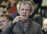 Undskyldning. Tidligere 'Top Gear'-vært Jeremy Clarkson har indgået forlig med den producer, han overfaldt i marts sidste år. 