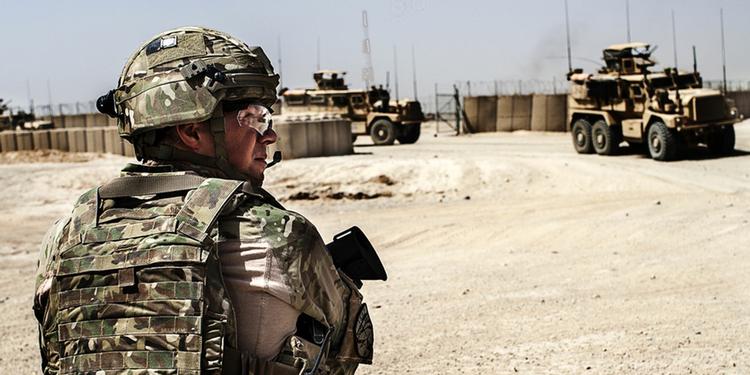 exit. 22. juli 2013 sidst på formiddagen kørte de danske styrker for sidste gang ud af porten i camp Price, der havde været danskernes hovedkvarter i Gereshk i seks år. 