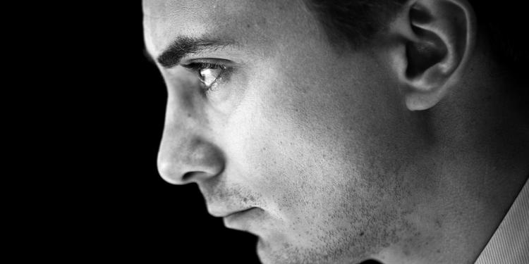 Jasiger. Han er kendt som Danmarks mest populære EU-skeptiker med næsten 466.000 personlige stemmer ved valget til Europaparlamentet. Nu håber Morten Messerschmidt (DF) på et ja til EU i Storbritannien. 